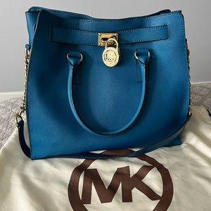 Adorable Michael Kors Turquoise handbag